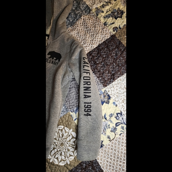 Big kids OLD NAVY fleece zip up - Picture 6 of 6